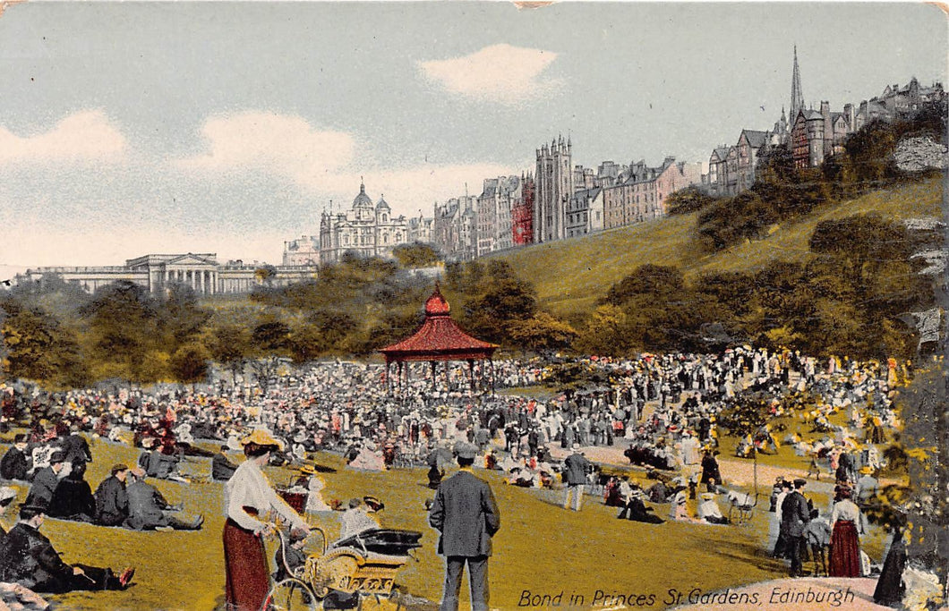 Bond in Princes St. Gardens,Edinburgh, Scotland, Great Britain, Early Postcard